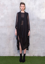 Load image into Gallery viewer, 023S.017BLK - SILK T-CONSTRUCTION DUSTER - BLACK