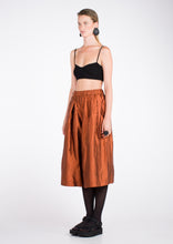 Load image into Gallery viewer, 101.099BRN - SILK OVERSIZED PANT

