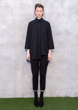 Load image into Gallery viewer, 024.001BLK - CLASSIC SHIRT - BLACK
