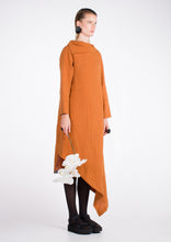 Load image into Gallery viewer, 065.100BORG - LINEN COWL DRAPE DRESS
