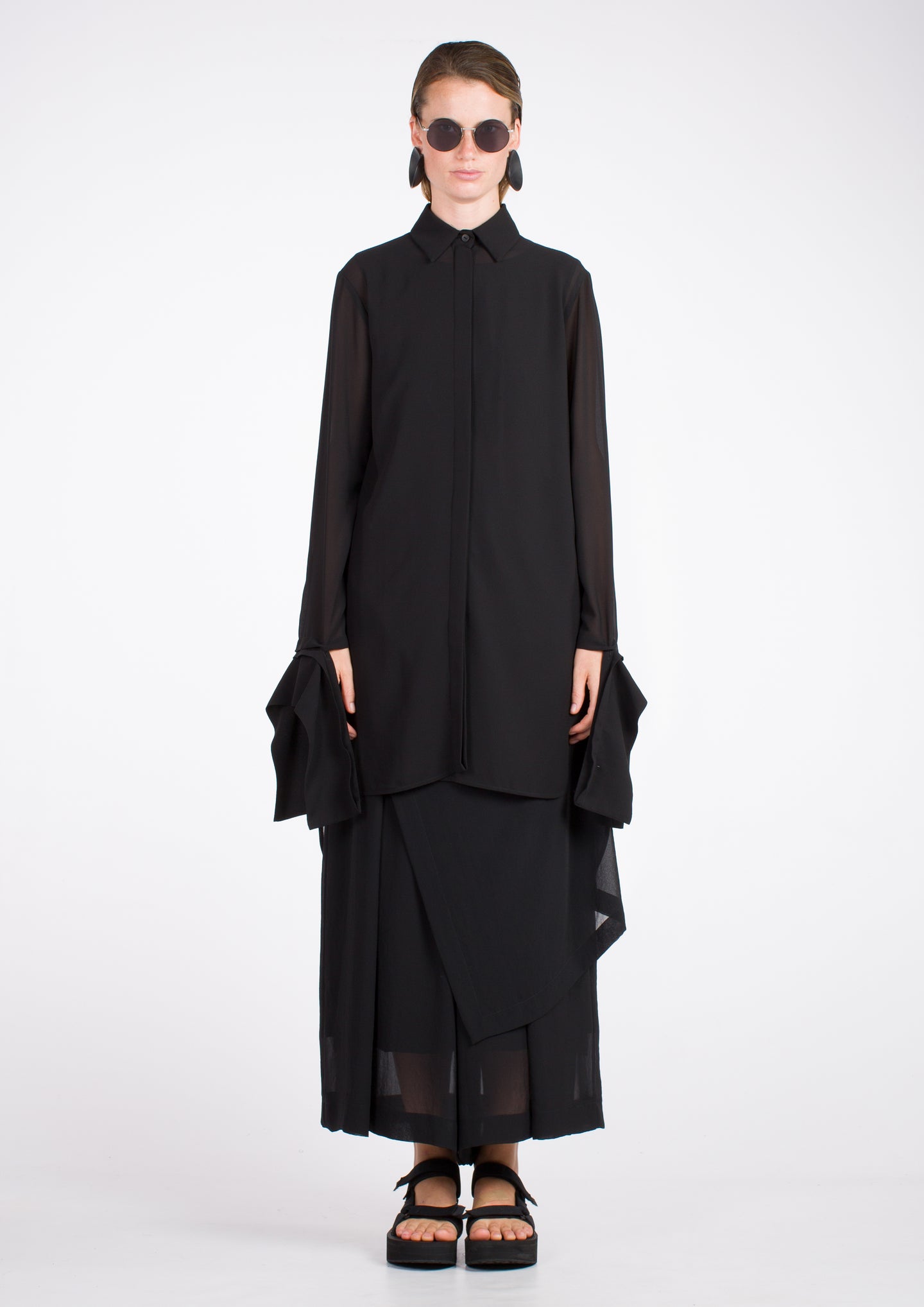 008L.011BLK - SHEER LONG FITTED SHIRT
