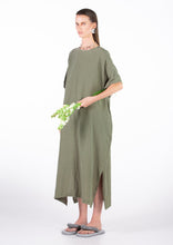 Load image into Gallery viewer, 084.080KHK - LINEN BOXED DRESS
